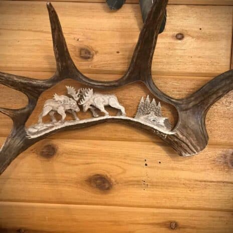 Fighting Moose Caribou Shovel #antler art #antler carving